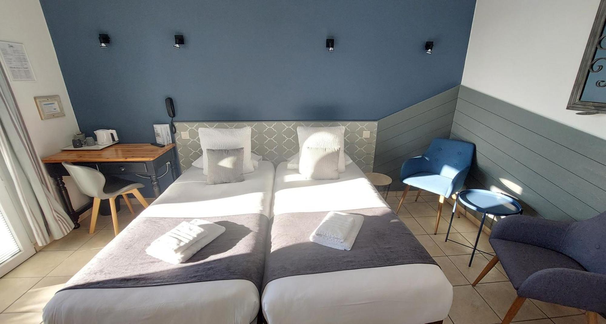 Logis Hotel La Rosiere トレシー・シュル・メール エクステリア 写真